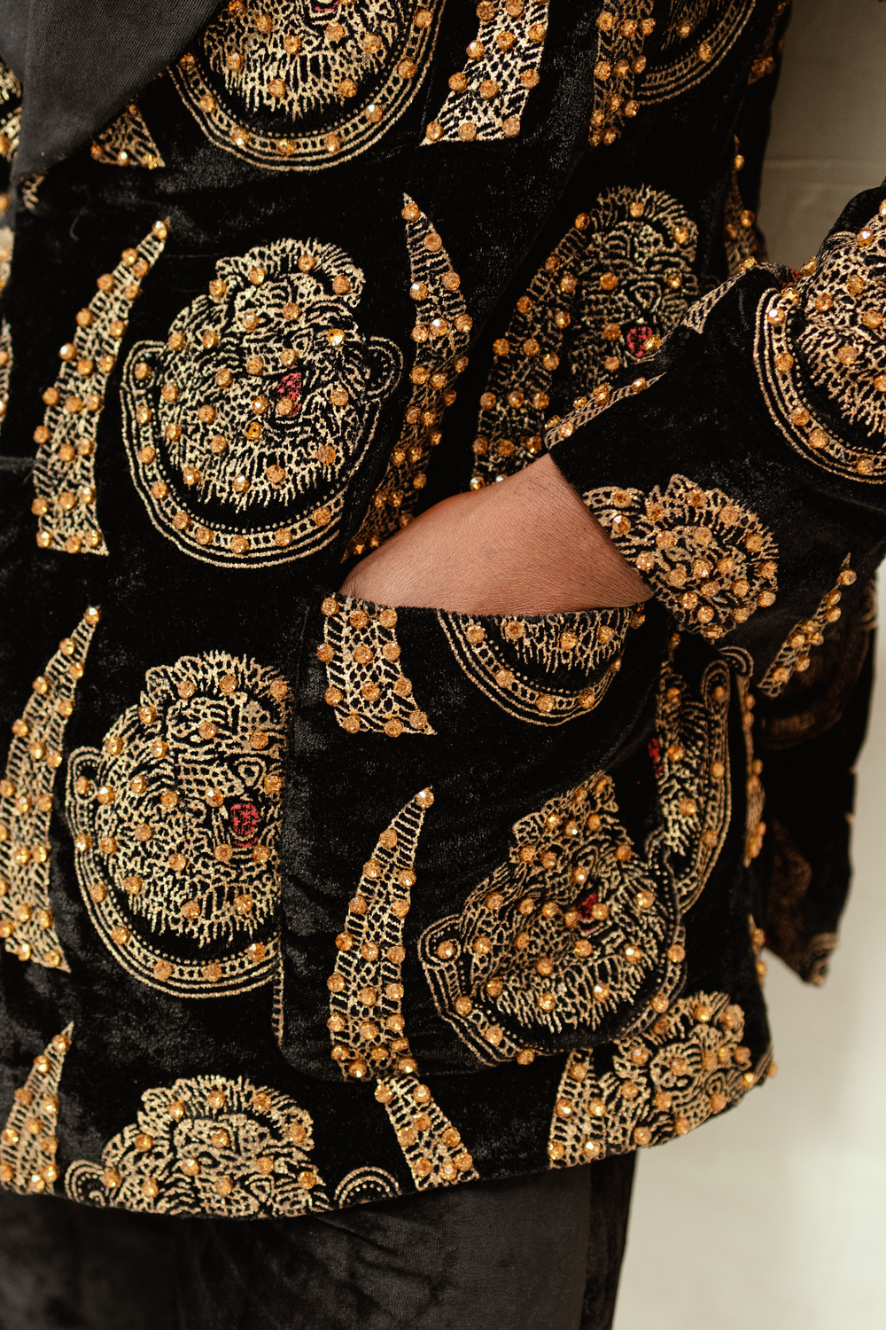 The Royal Essence Isiagu Double-Breasted Suit